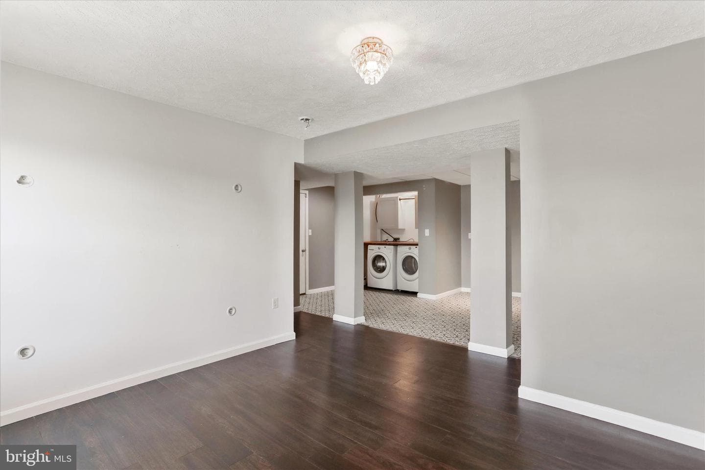 82 Bishop Avenue photo 30