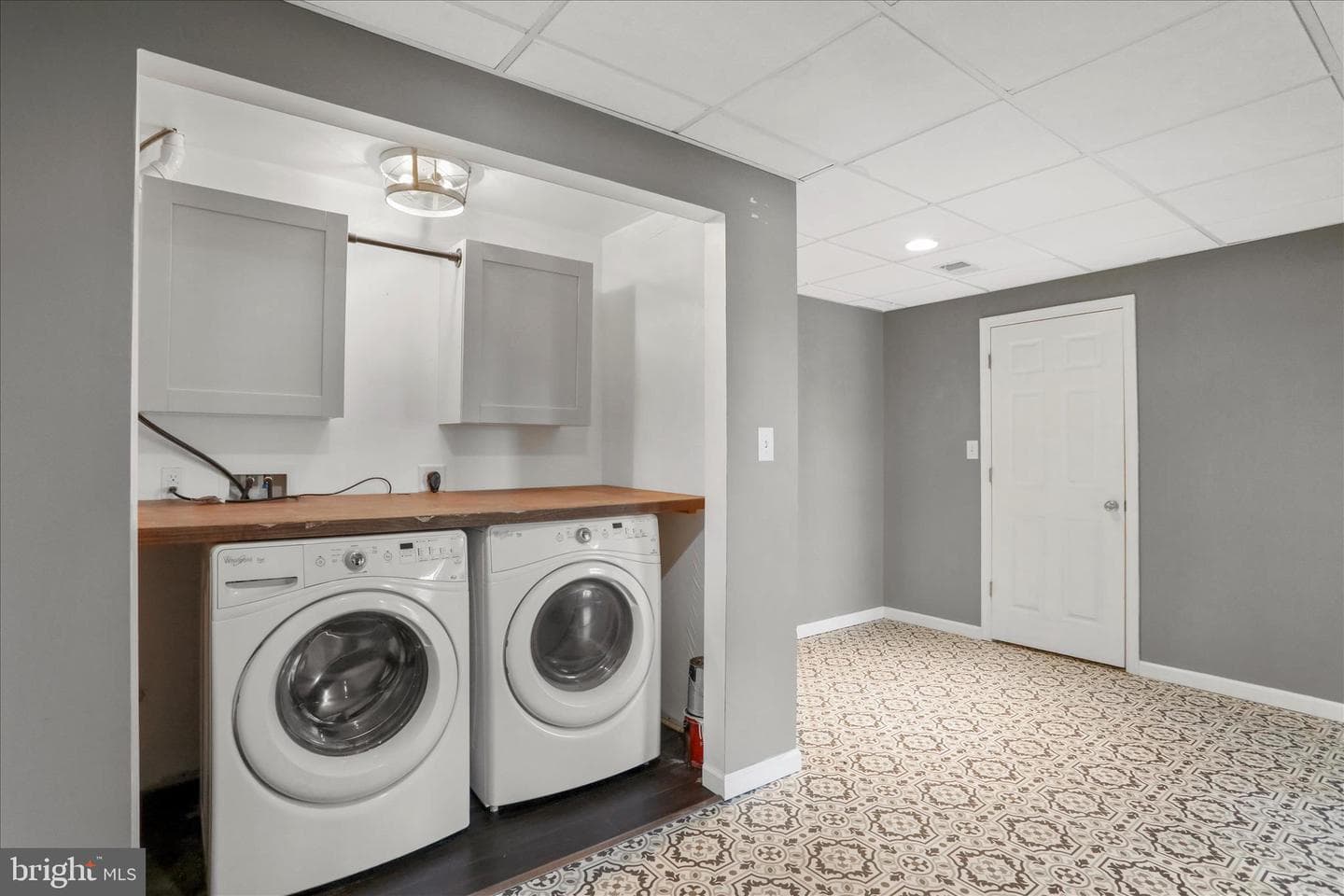 82 Bishop Avenue photo 32