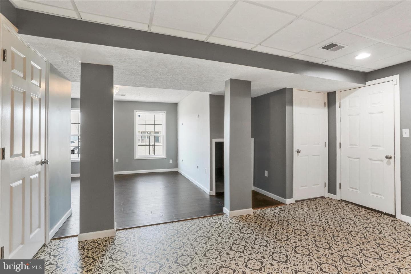 82 Bishop Avenue photo 33