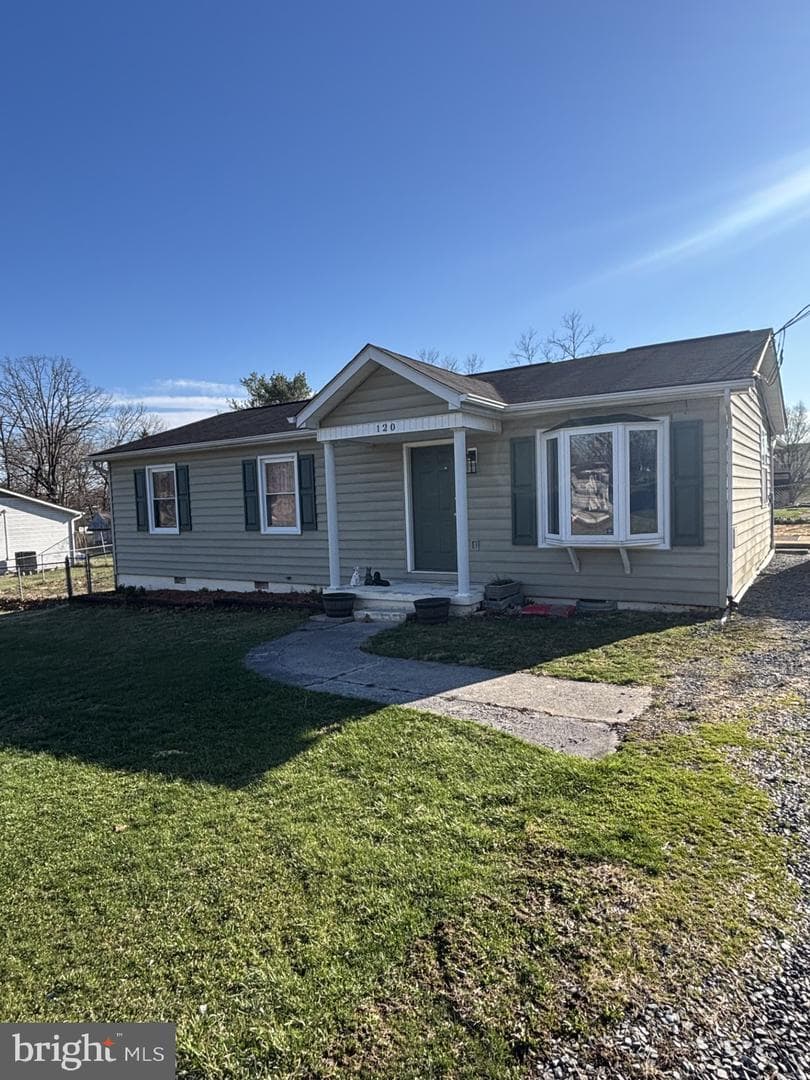 120 Harding Lane photo 3