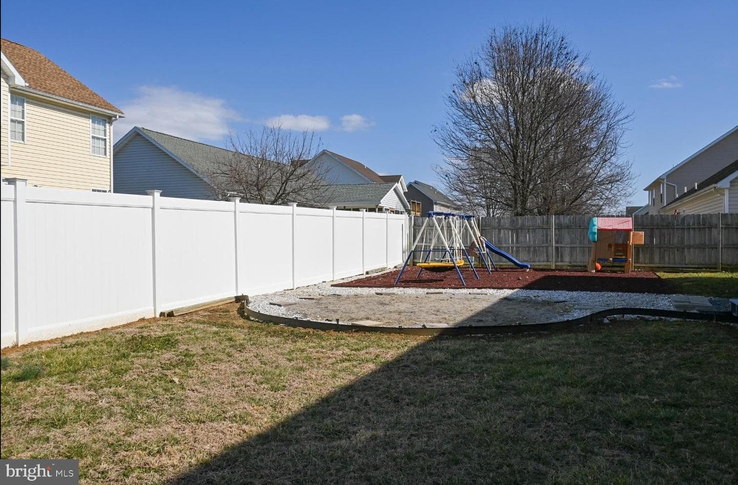 173 Bunting Avenue photo 24