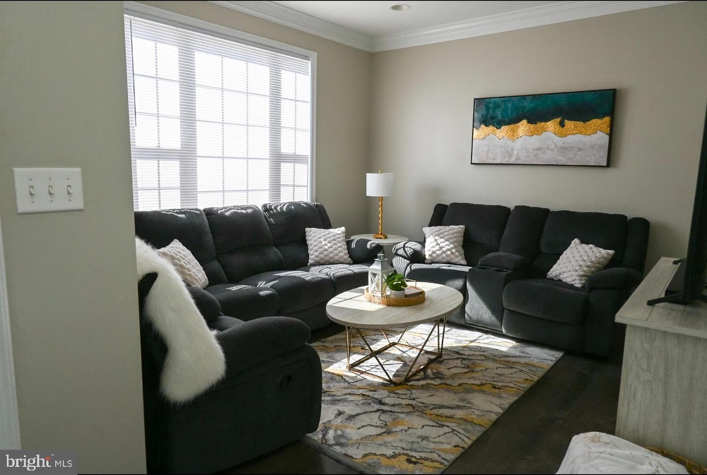 173 Bunting Avenue photo 4
