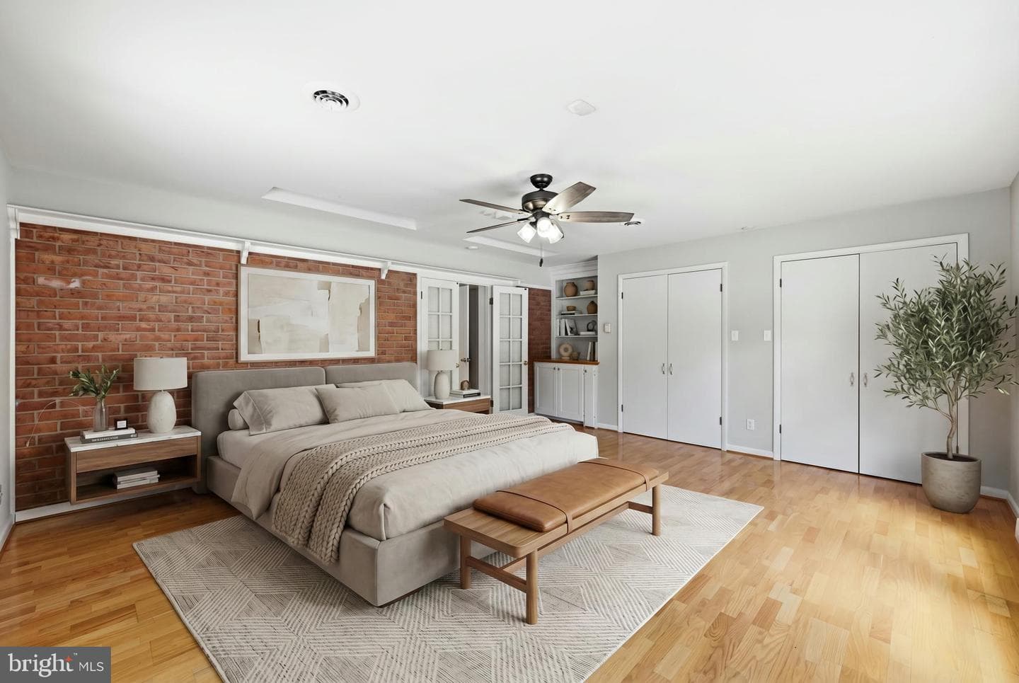 203 N Rosemont Avenue photo 42