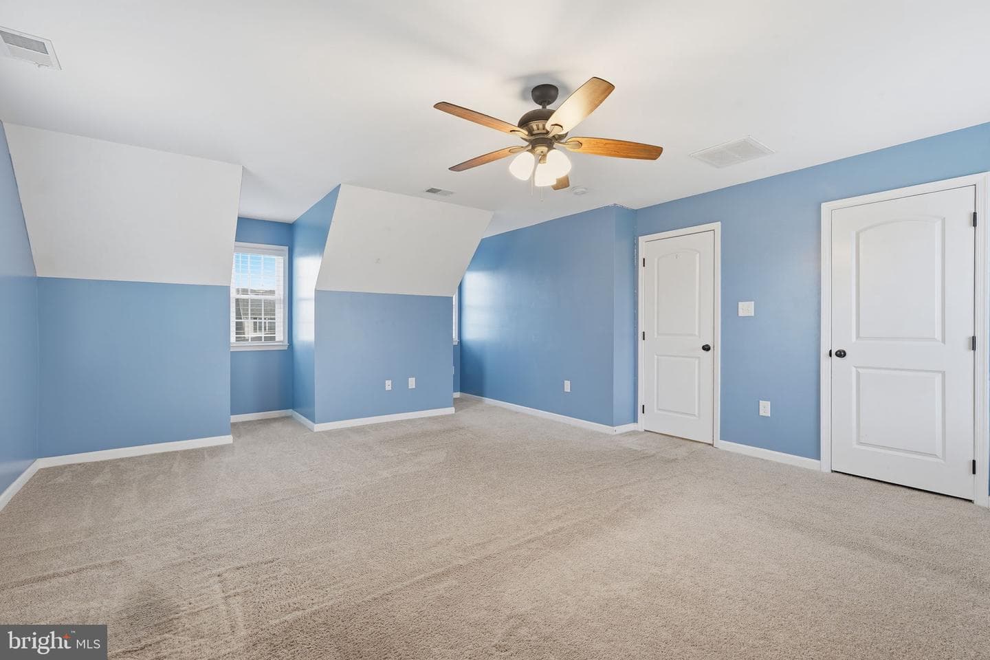16 Azera Drive photo 23