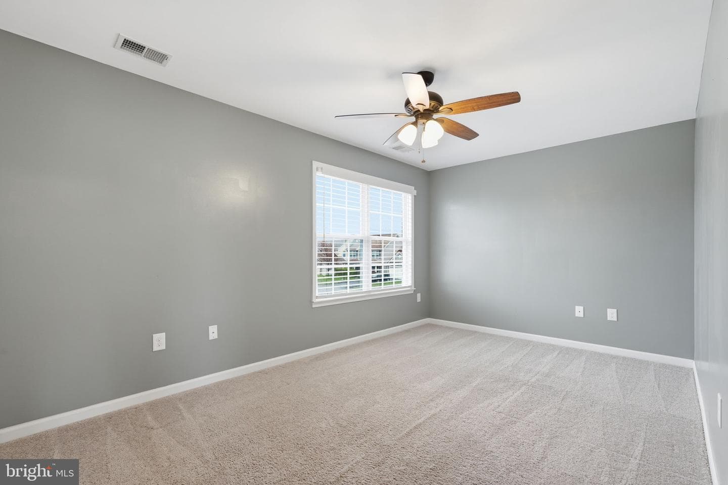 16 Azera Drive photo 28