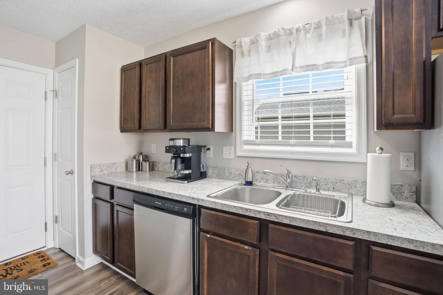 82 Latrobe Drive photo 31
