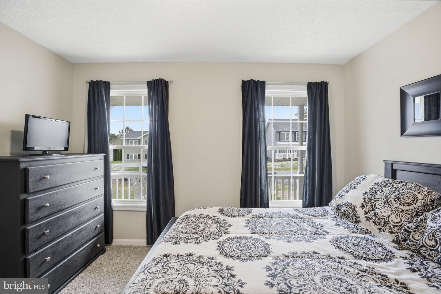82 Latrobe Drive photo 36