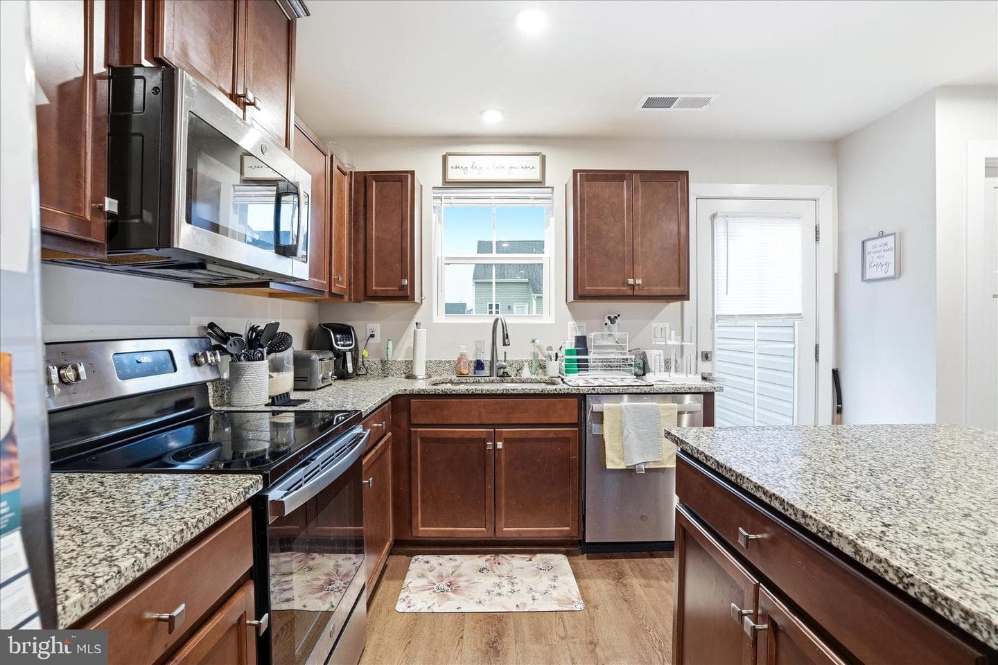38 Bibury Street photo 17