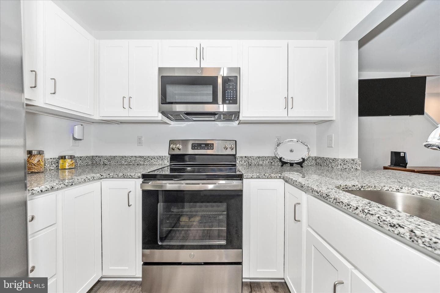 220 White Violet Way photo 14