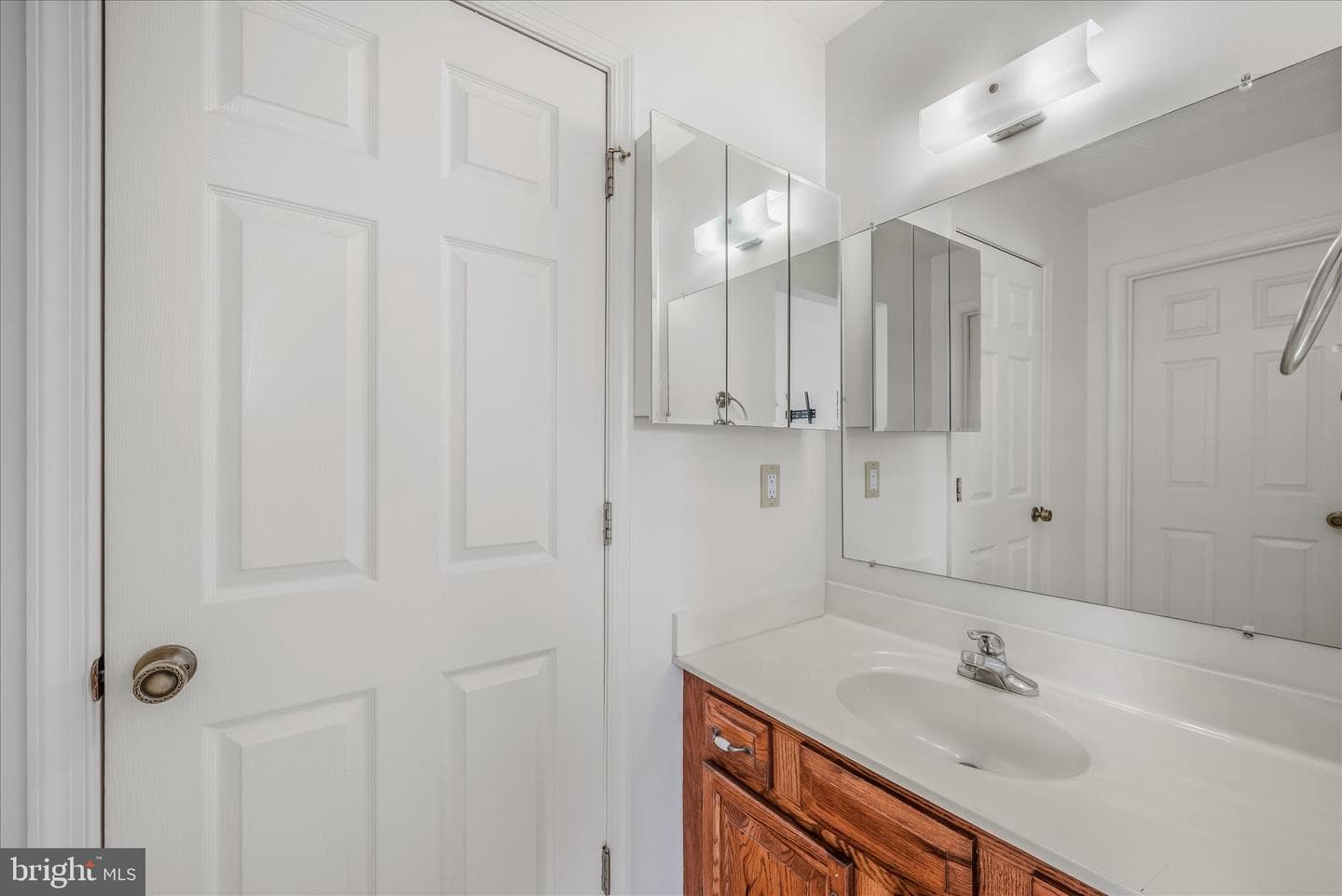 110 Artisan Way photo 27