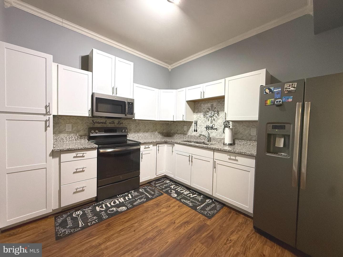 210 Aylesbury Ln photo 12
