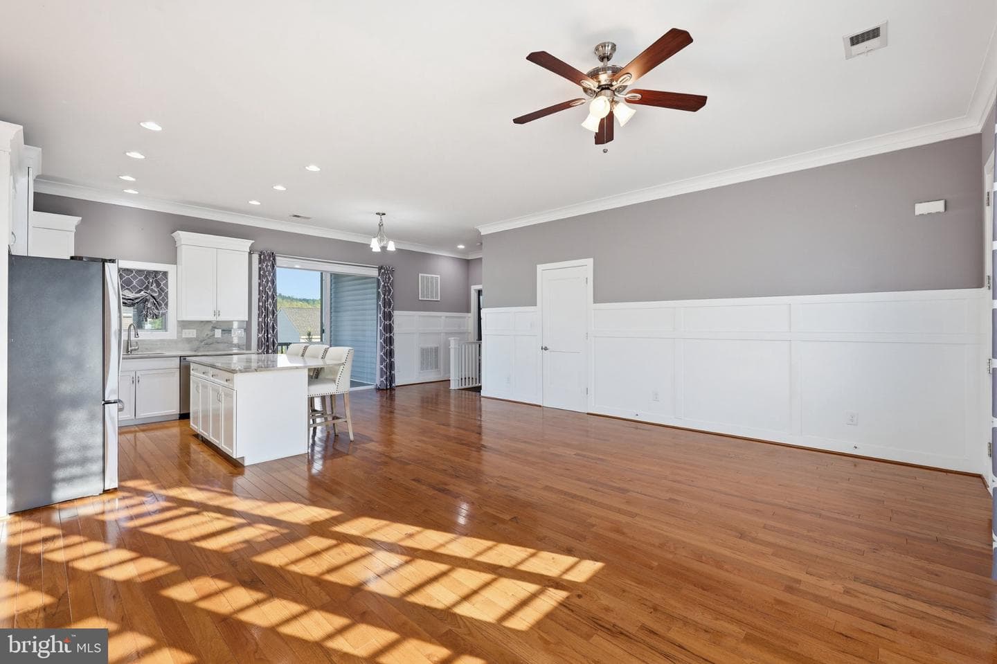 210 Aylesbury Ln photo 57