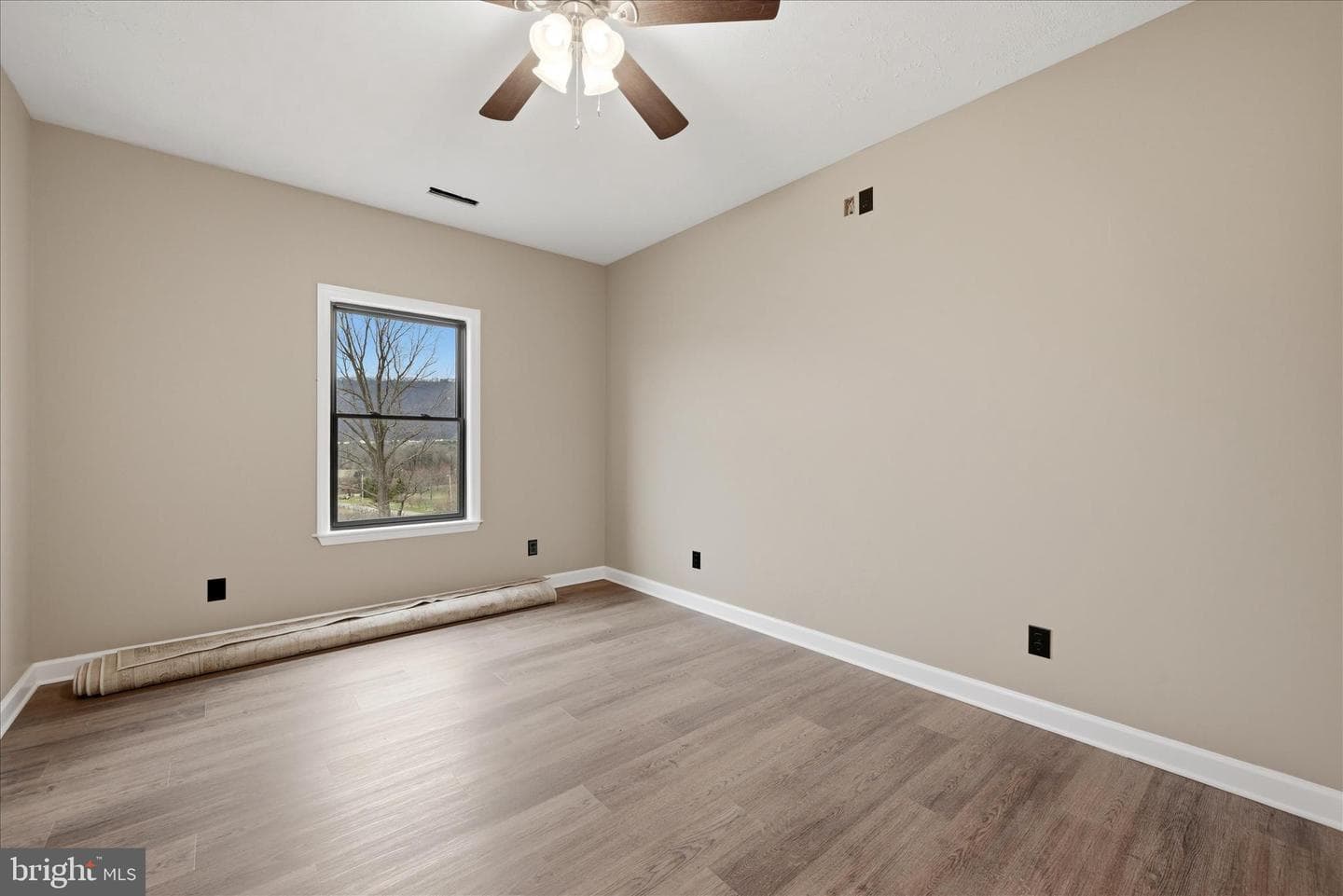12 Bluebell Way photo 22