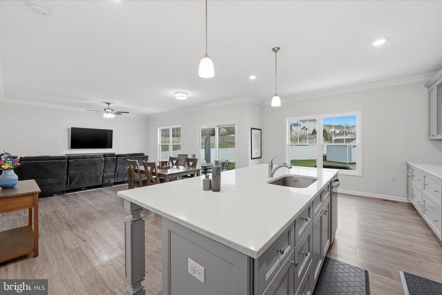 259 Twickenham Drive photo 14