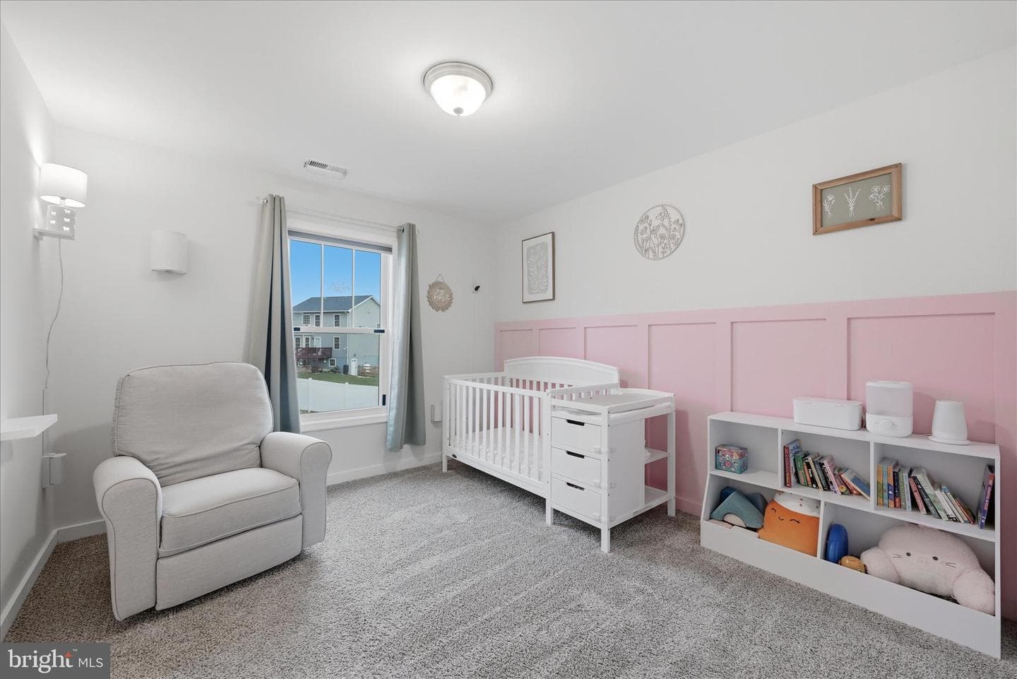 259 Twickenham Drive photo 26