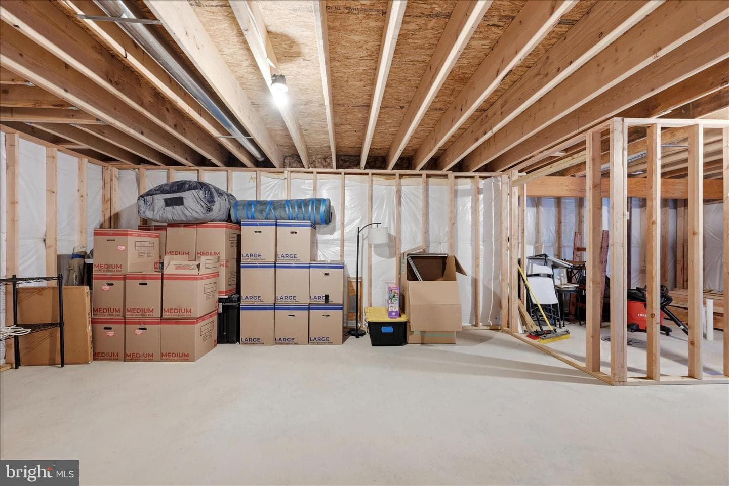 259 Twickenham Drive photo 36