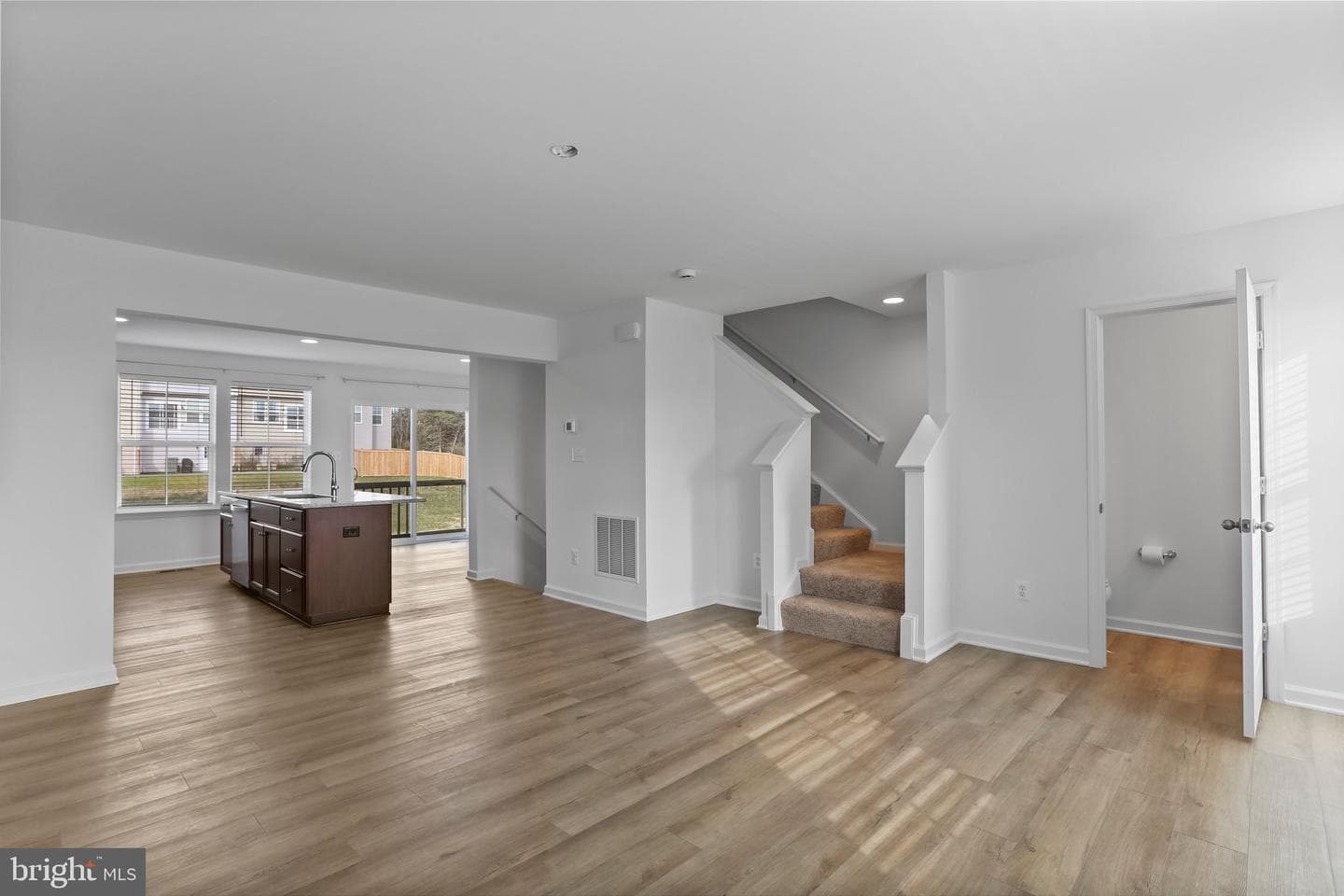 43 Andover Court photo 11