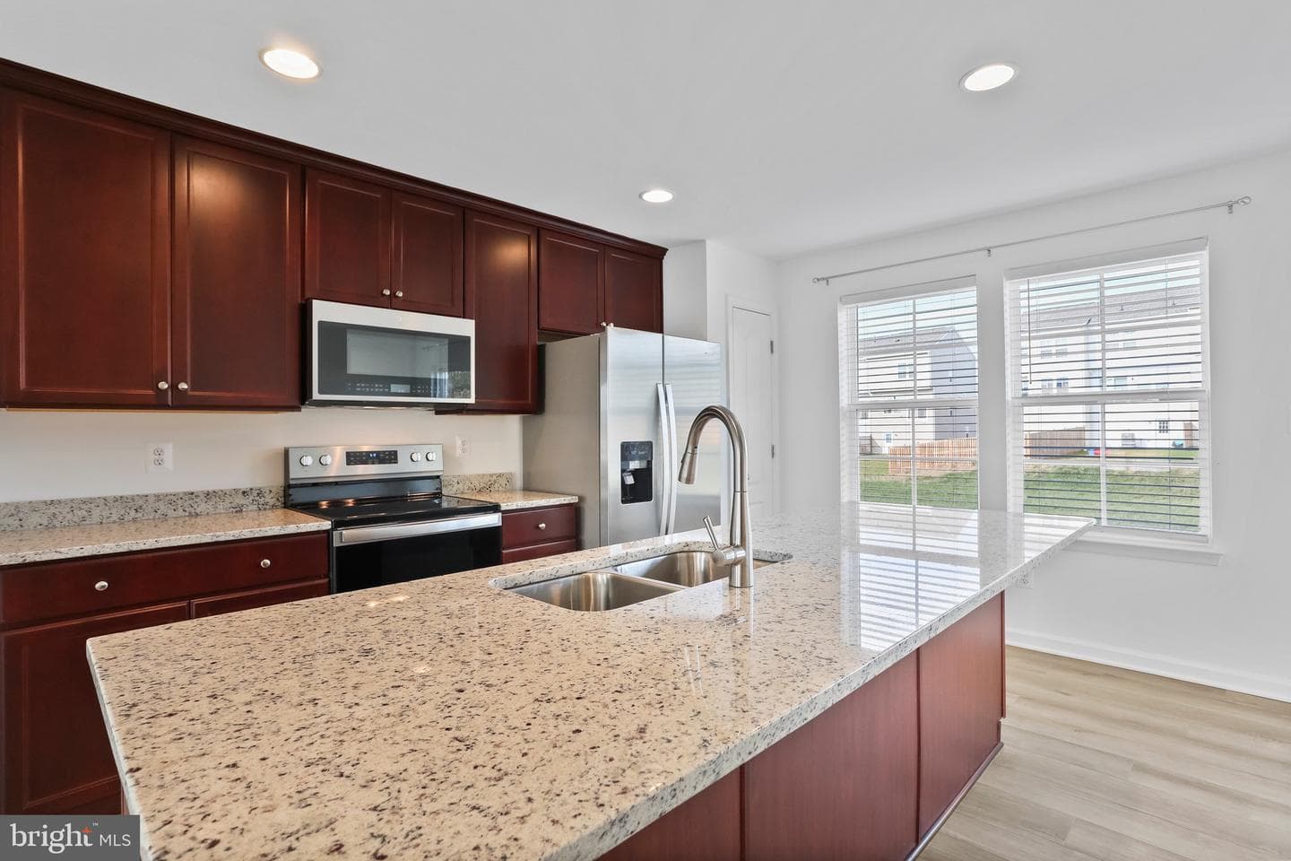 43 Andover Court photo 2