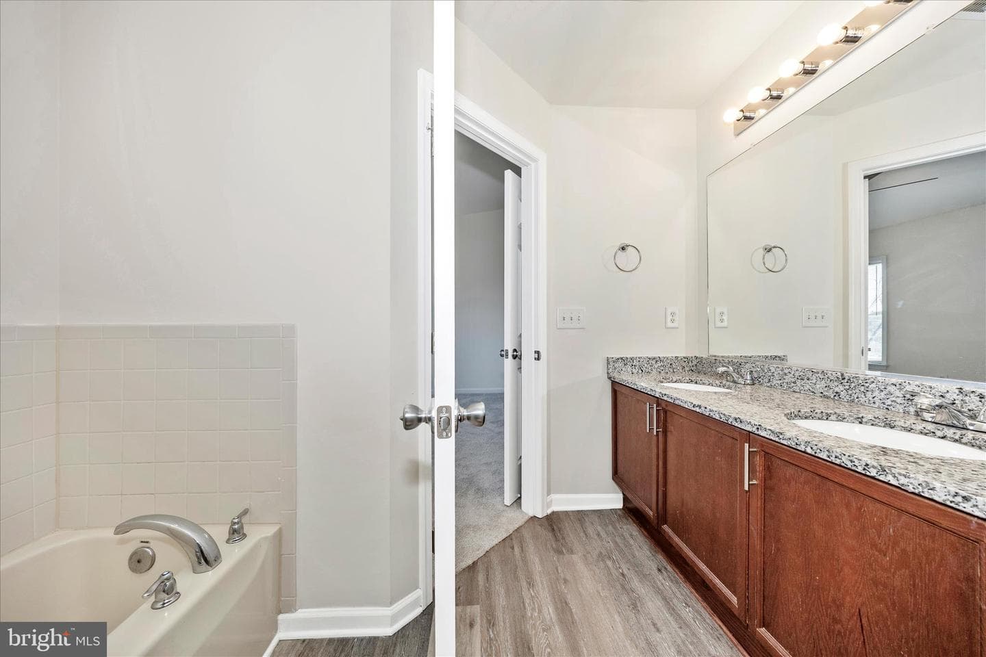 21 Lopez Drive photo 32