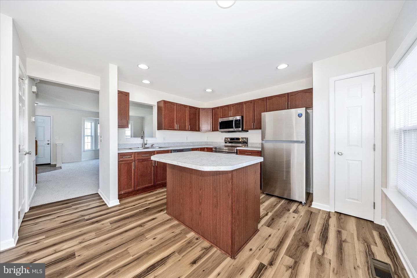 21 Lopez Drive photo 9