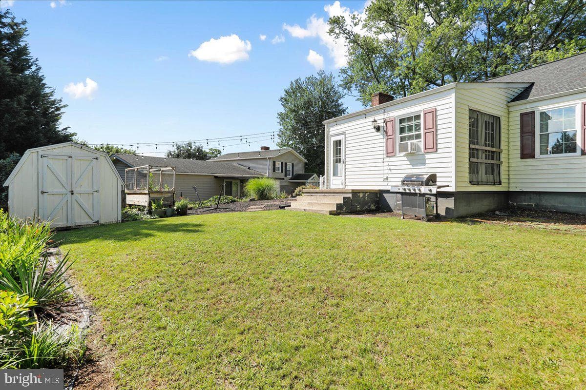 1102 Carrie Way photo 33