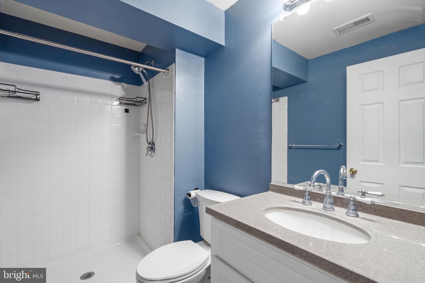 471 Bentley Drive photo 34