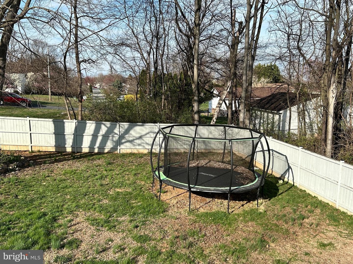 60 Wendover Drive photo 38