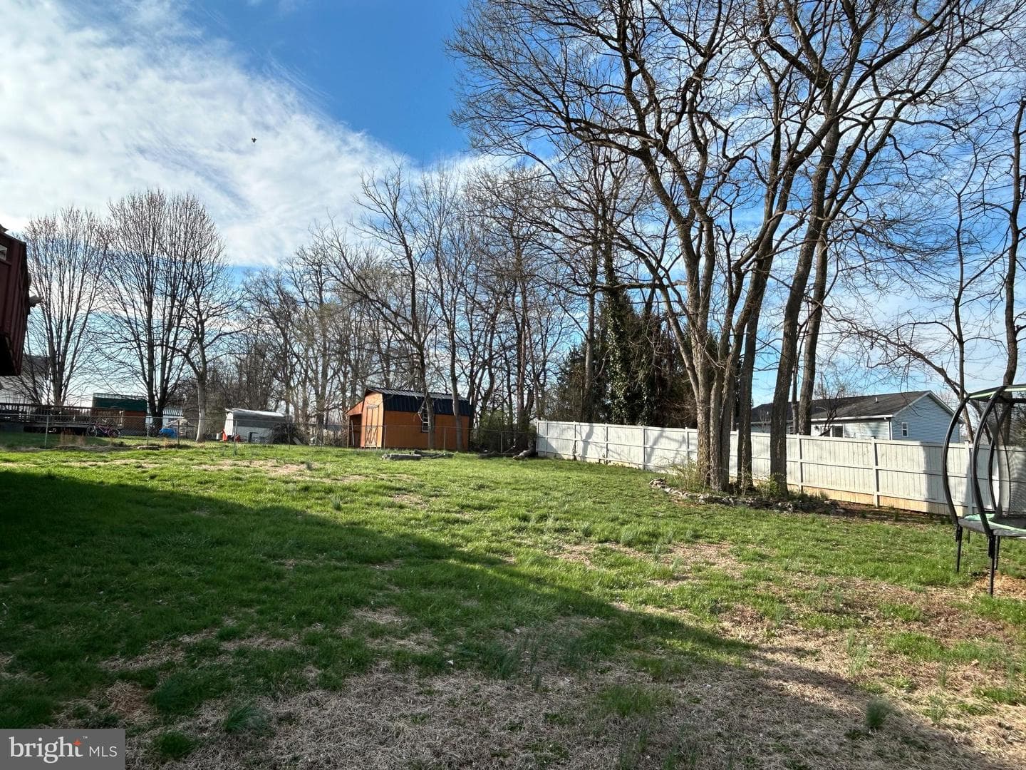 60 Wendover Drive photo 40