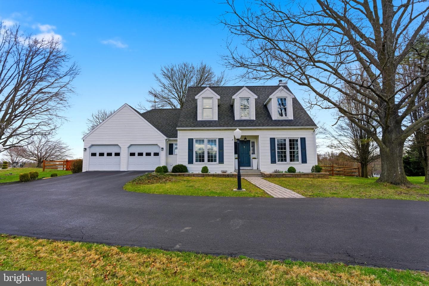 34 Renaissance Drive photo 10