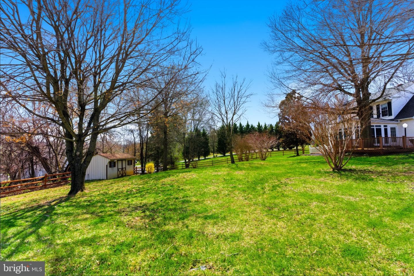 34 Renaissance Drive photo 16