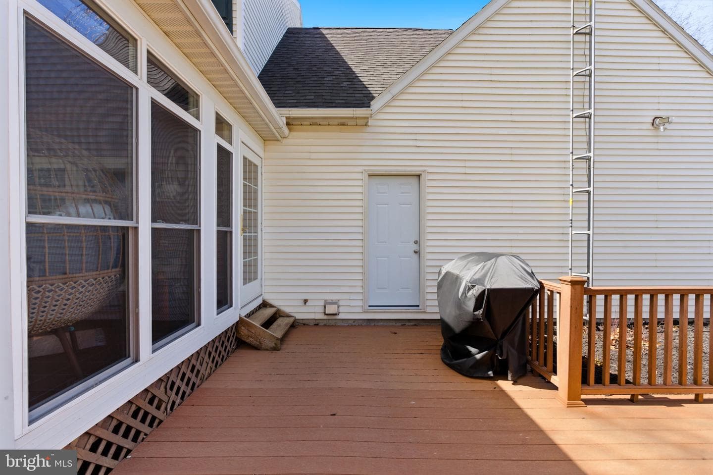 34 Renaissance Drive photo 20