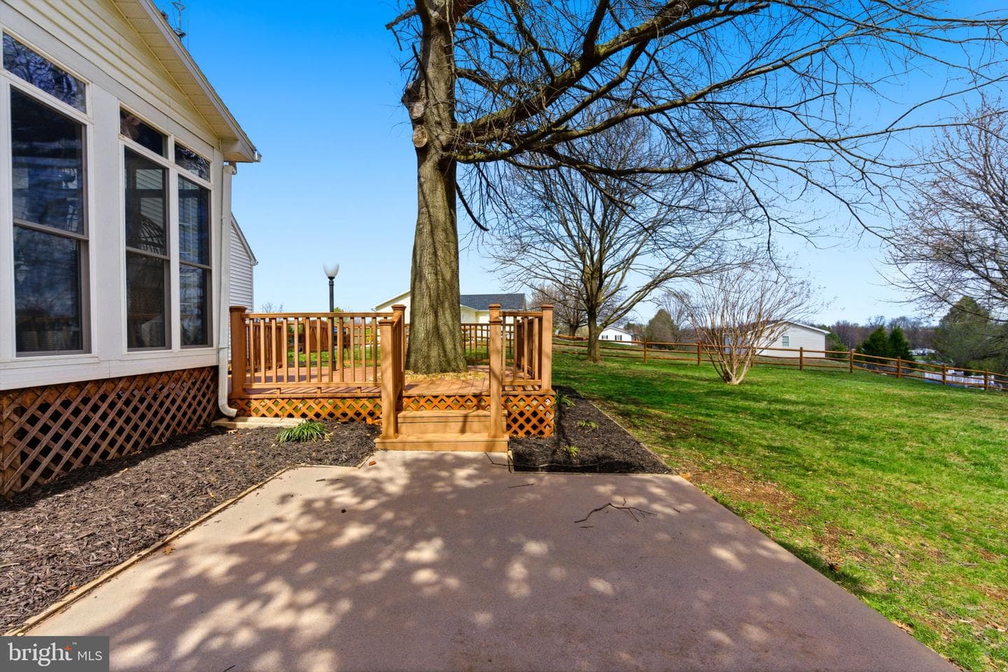 34 Renaissance Drive photo 30