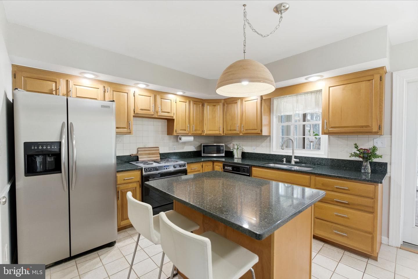 34 Renaissance Drive photo 34