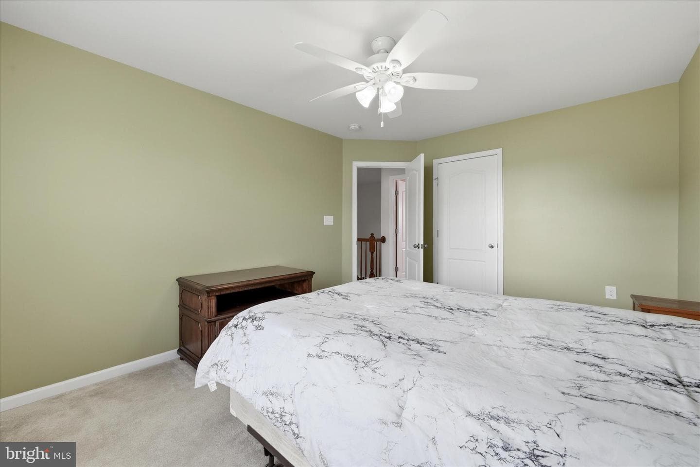 294 Ticonderoga Drive photo 34