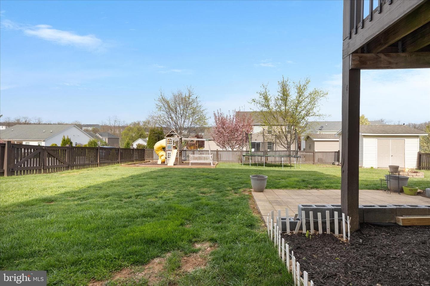 74 Toulouse Lane photo 46