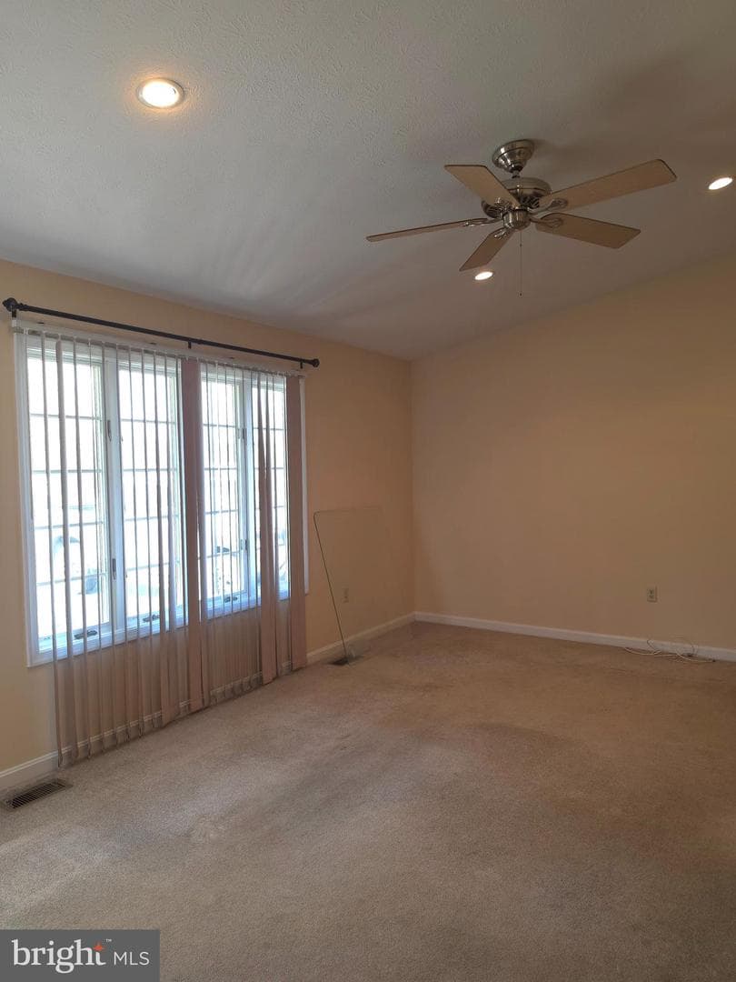 142 Braddock Boulevard photo 10