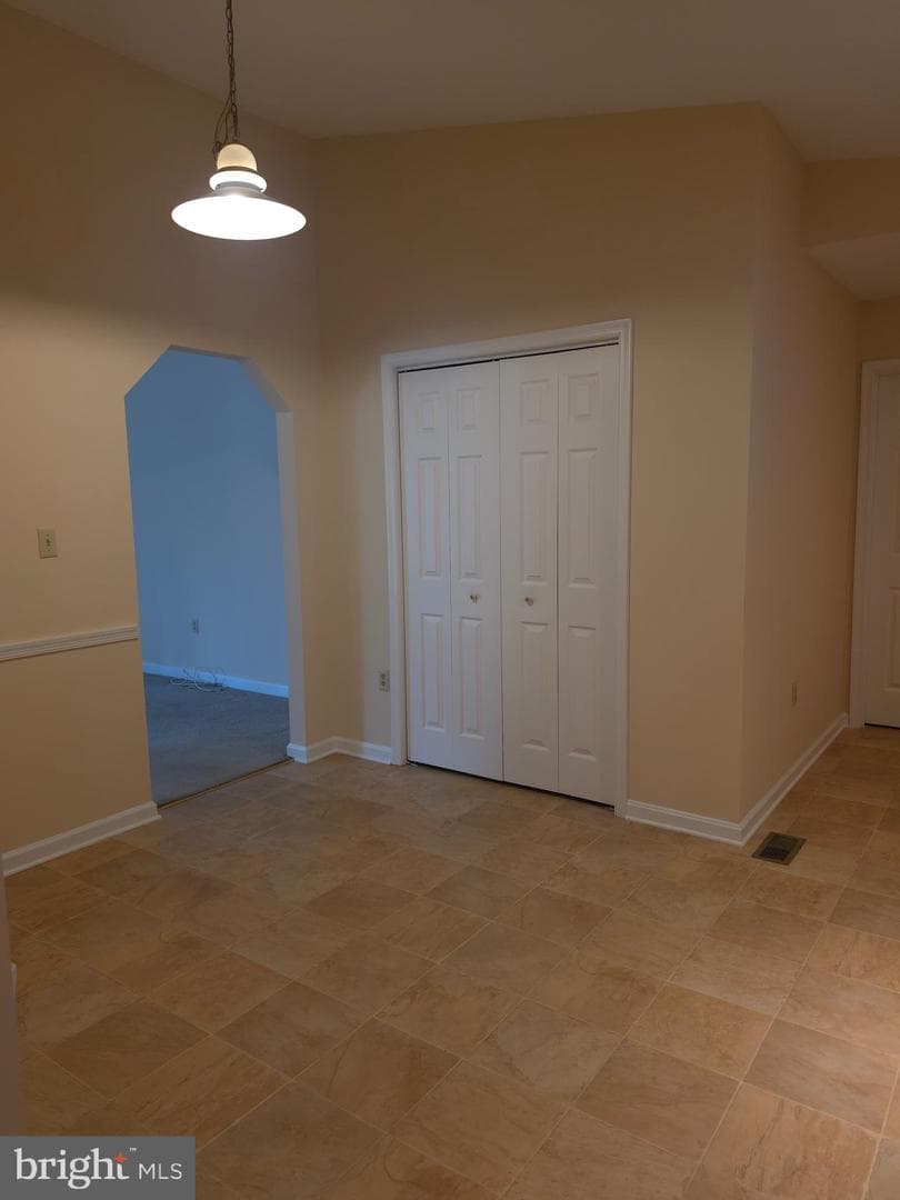142 Braddock Boulevard photo 12