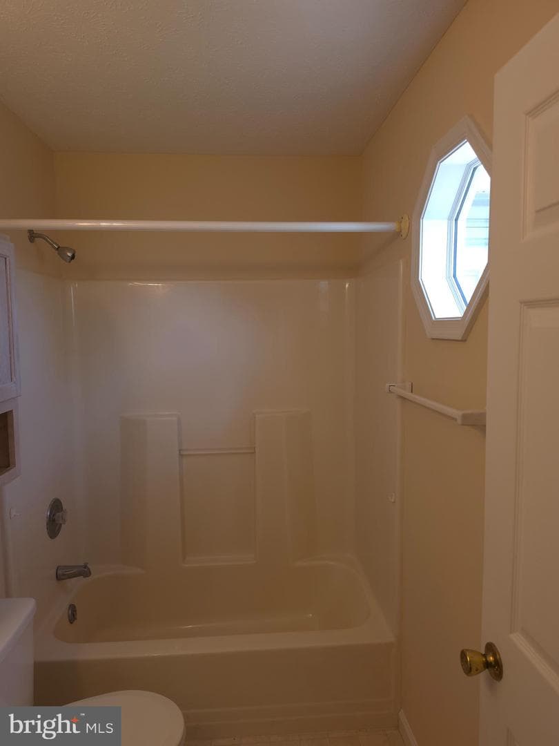 142 Braddock Boulevard photo 25