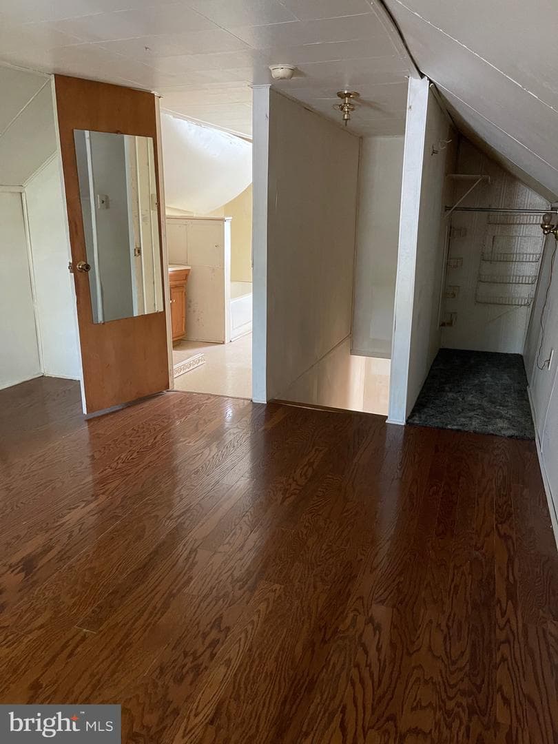 10123 Winchester Avenue photo 29