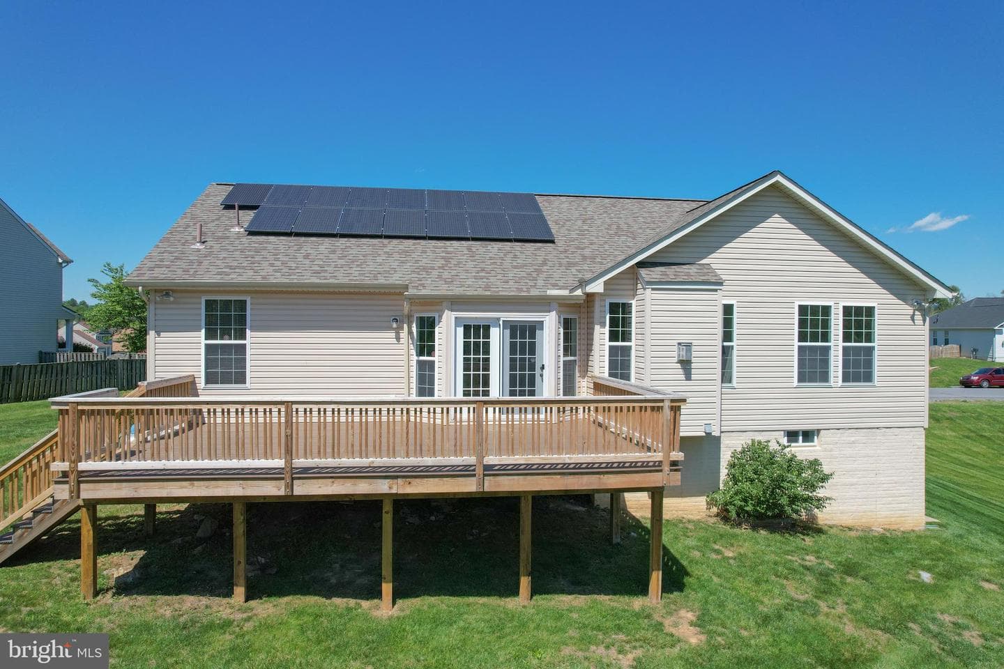 633 Bentley Drive photo 34