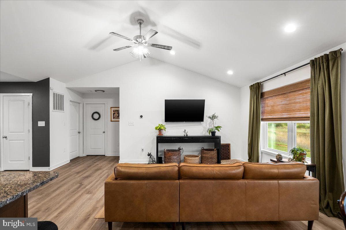 290 Recife Court photo 19