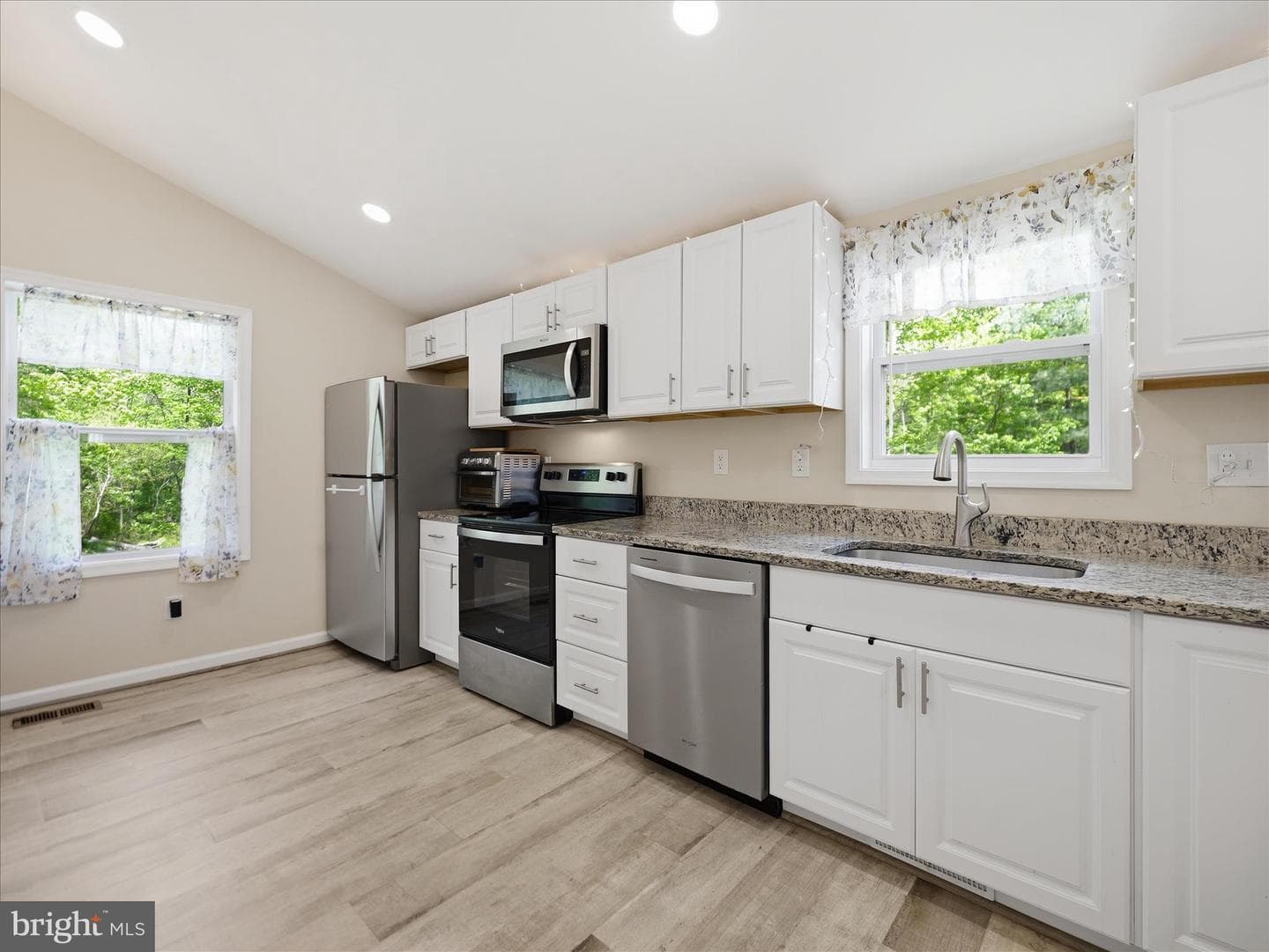 3147 Mountain Lake Road photo 17