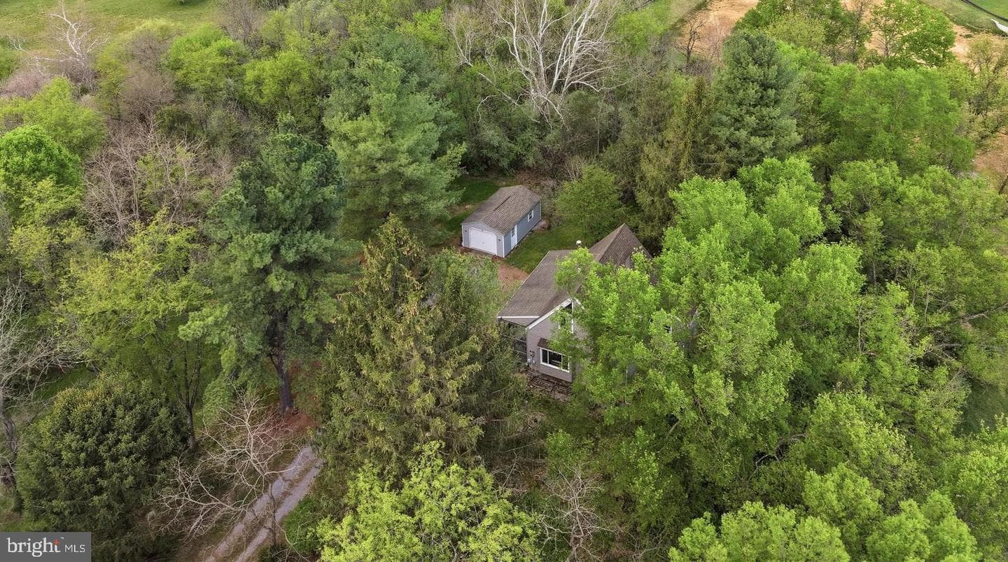 9207 Tuscarora Pike photo 39