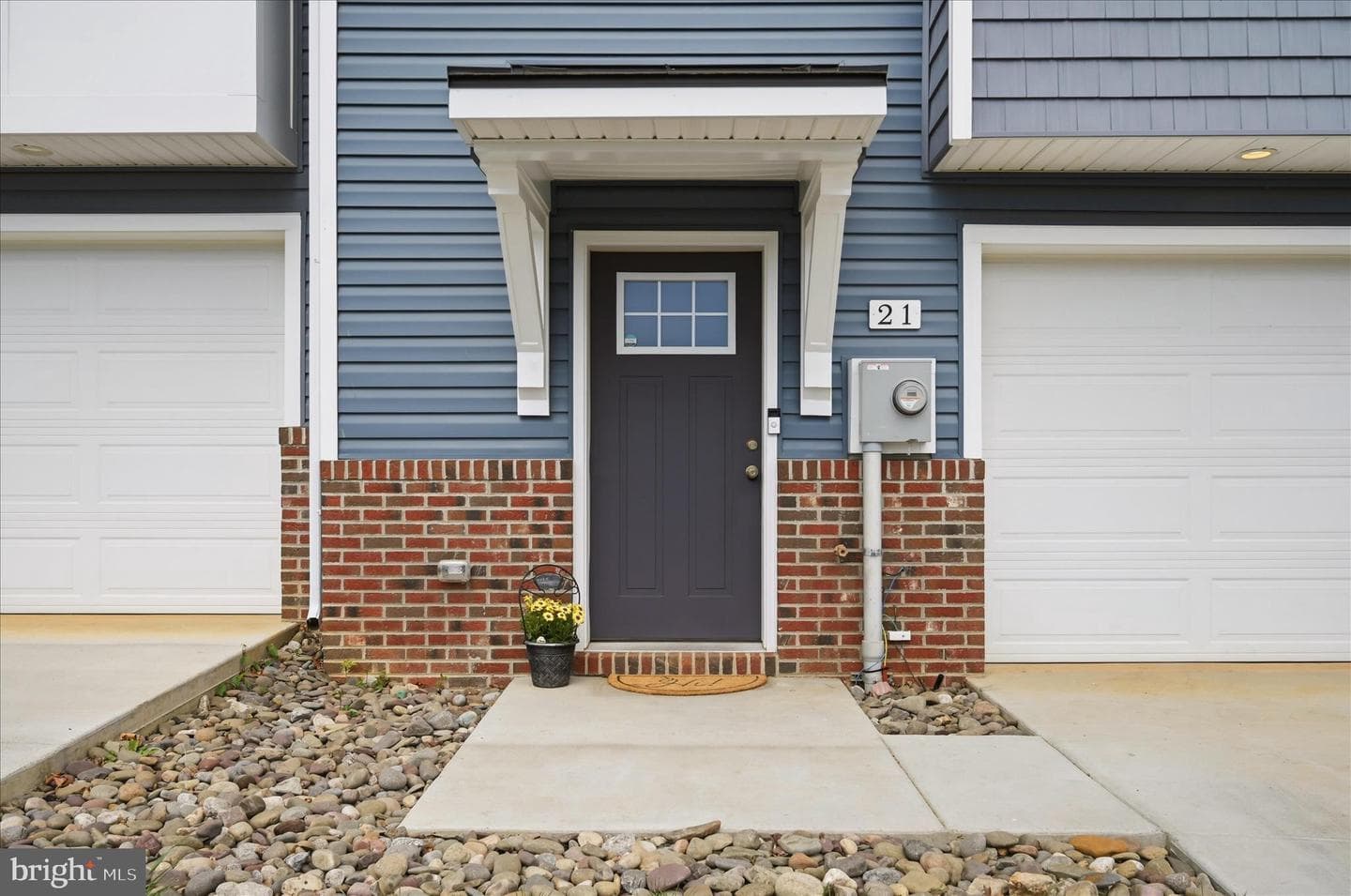 21 Olga Drive photo 2