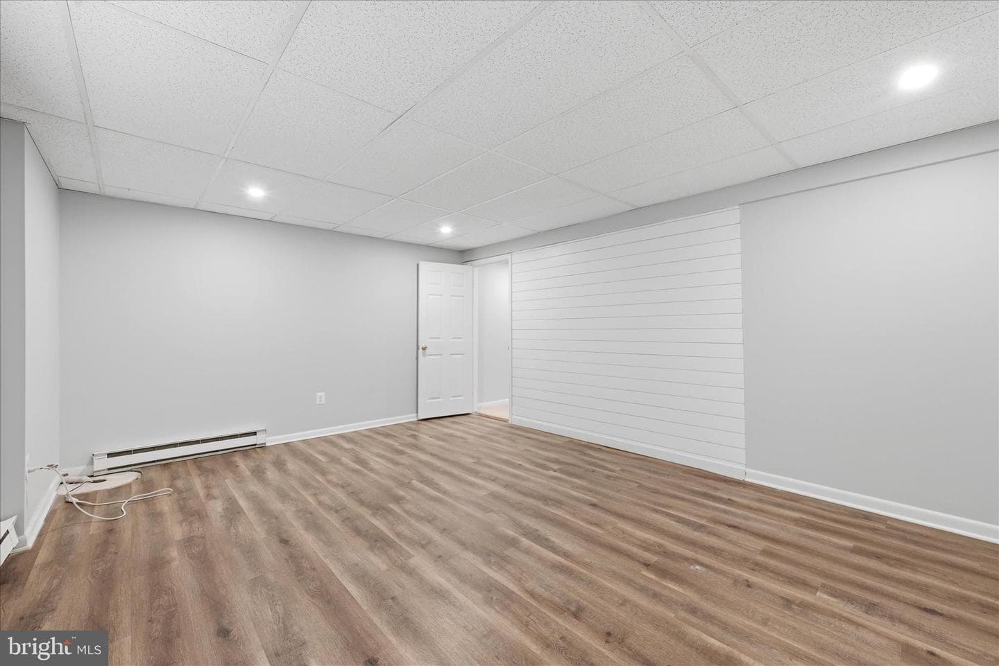 144 Brenda Drive photo 40