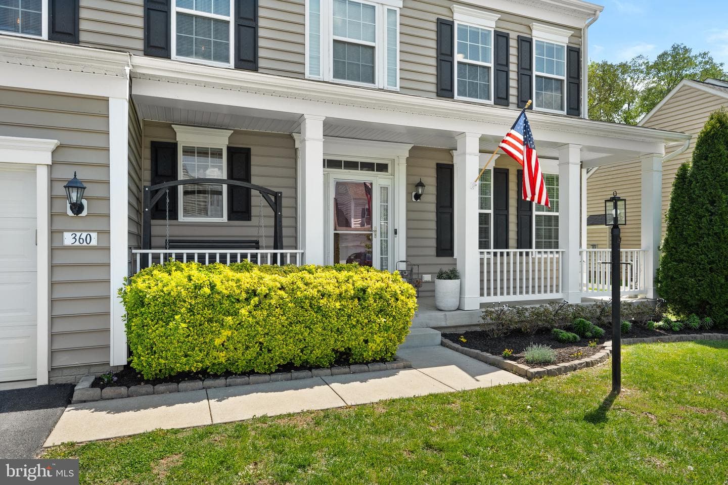 360 Dinwiddie Way photo 2