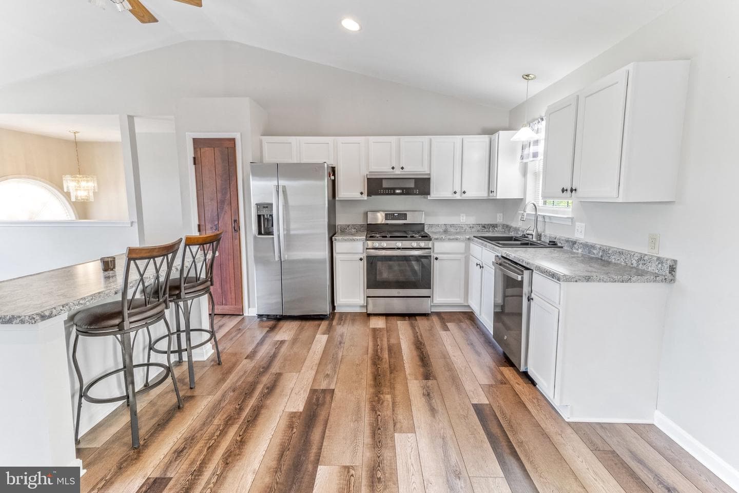 182 Bittinger Court photo 10