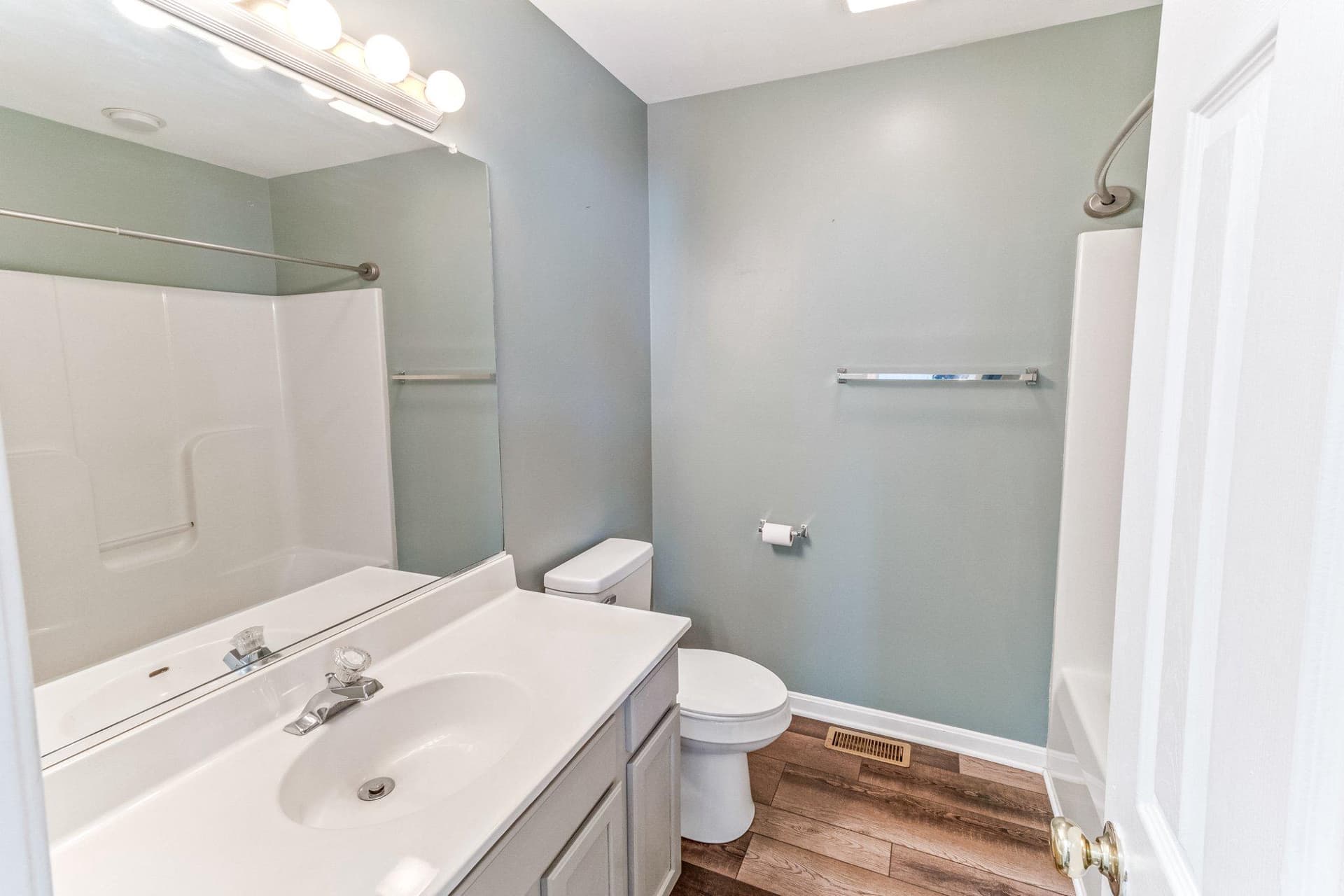 182 Bittinger Court photo 15