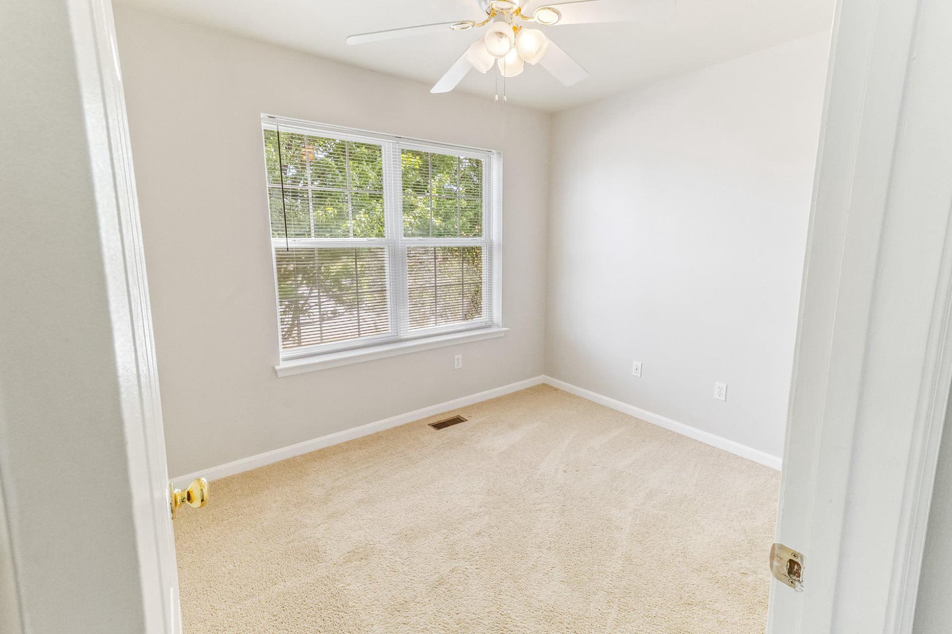 182 Bittinger Court photo 21