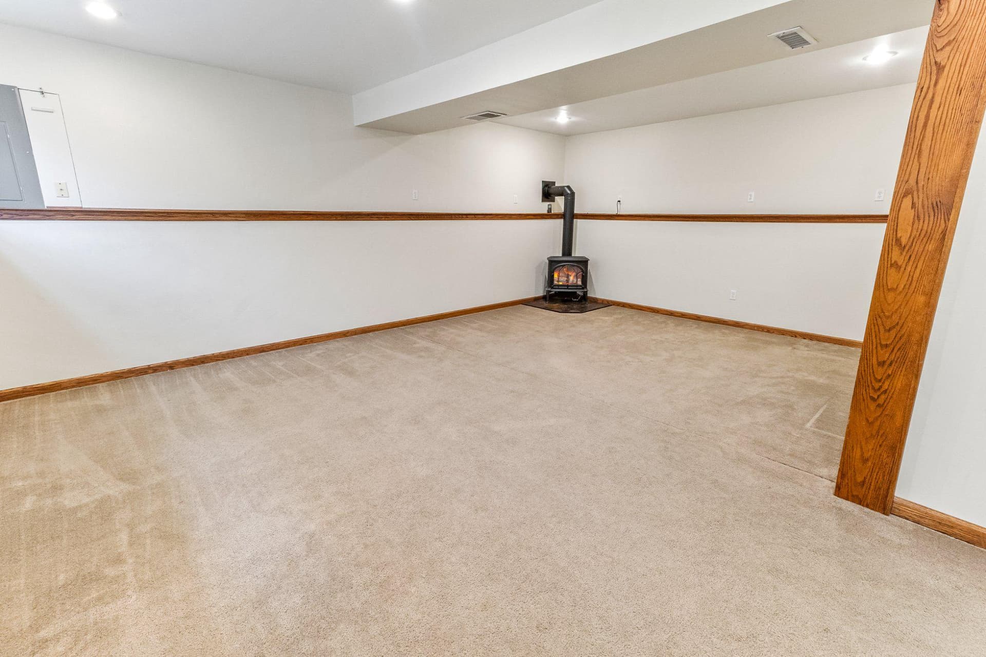 182 Bittinger Court photo 24